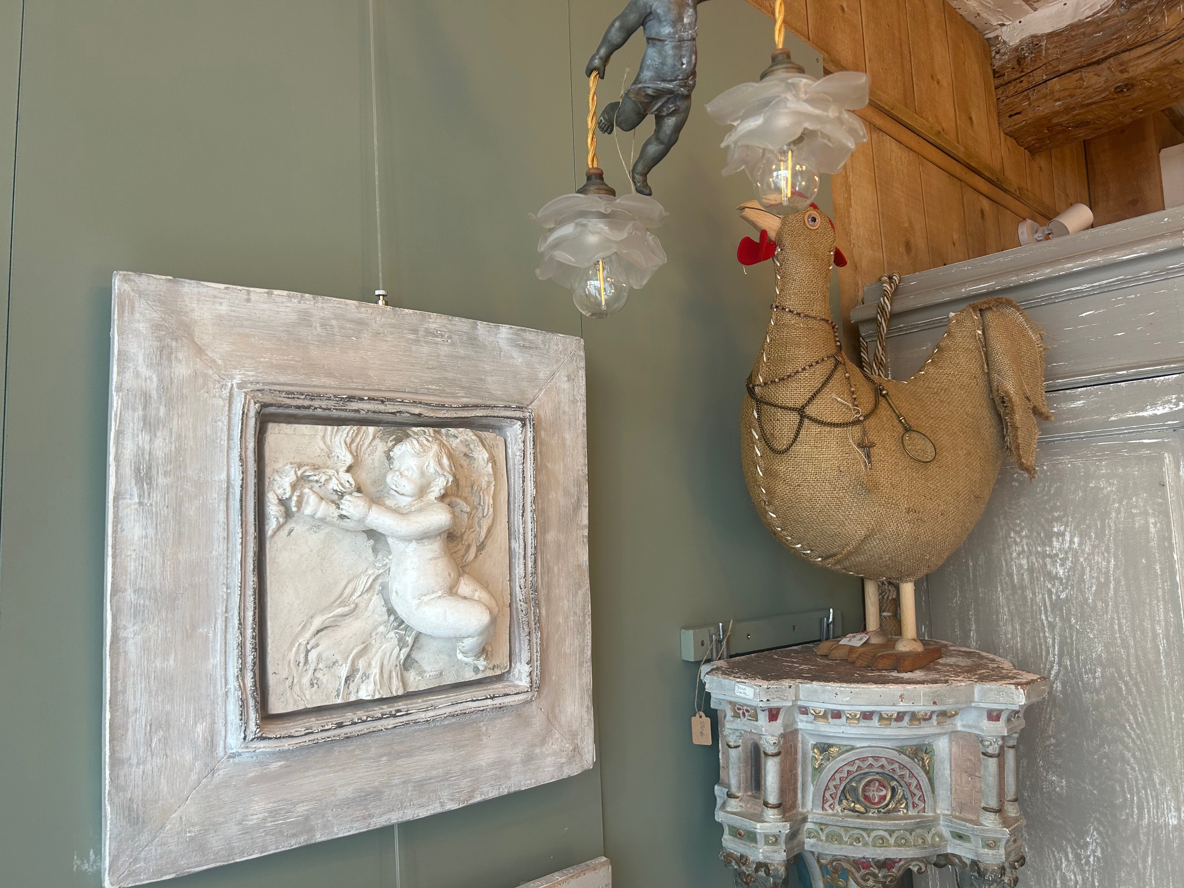 Tableau d'un ange moulé en plâtre