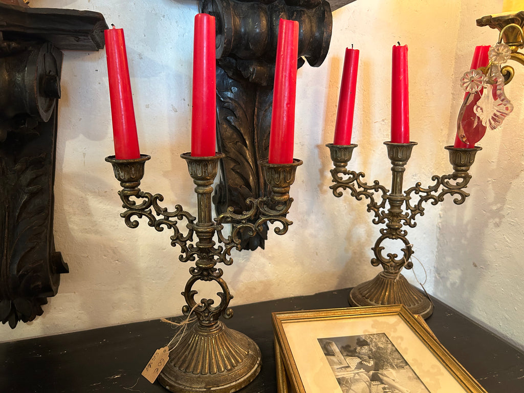 Paire de bougeoirs laiton trois feux