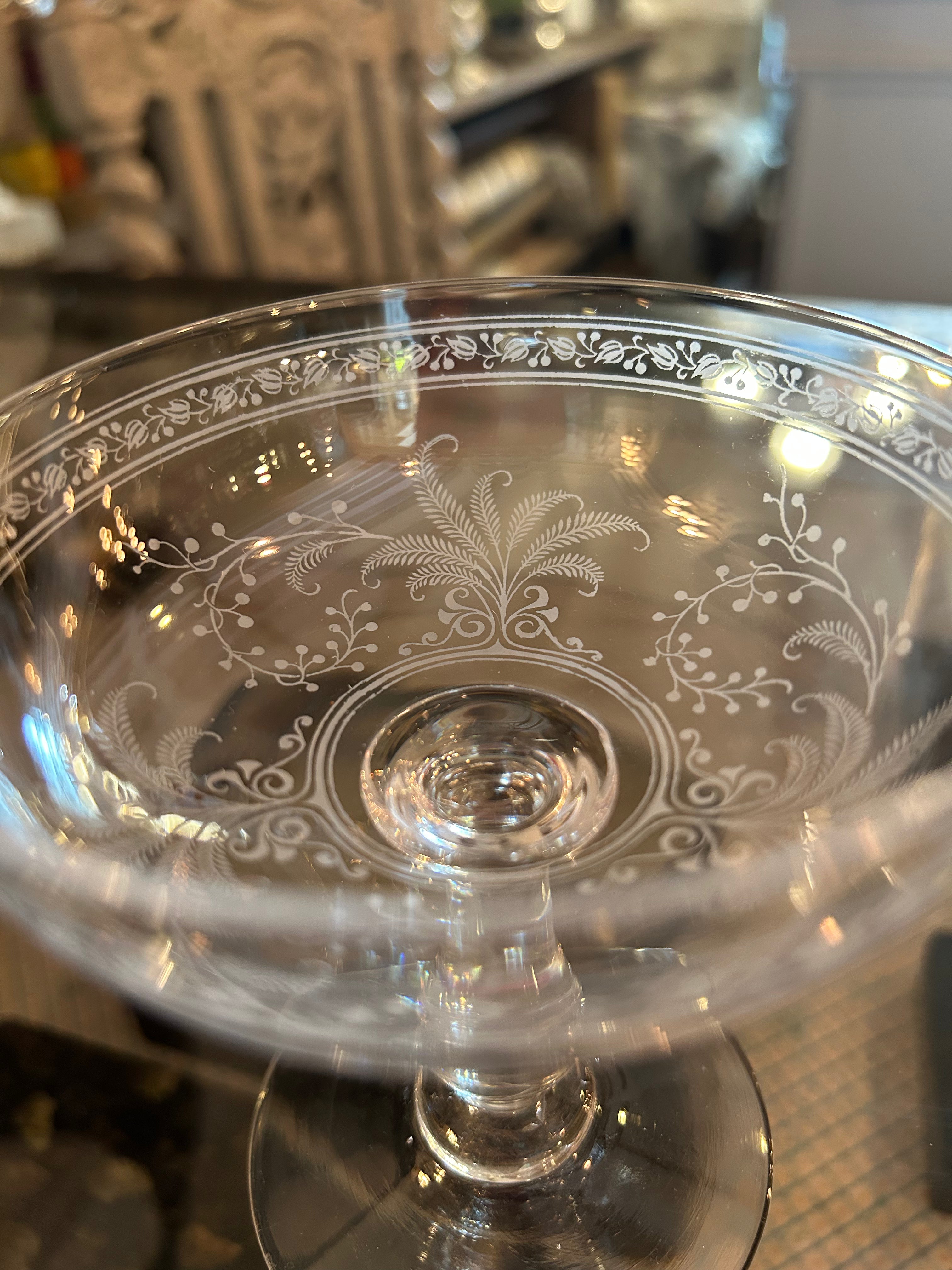 coupe champagne modèle fougère baccarat