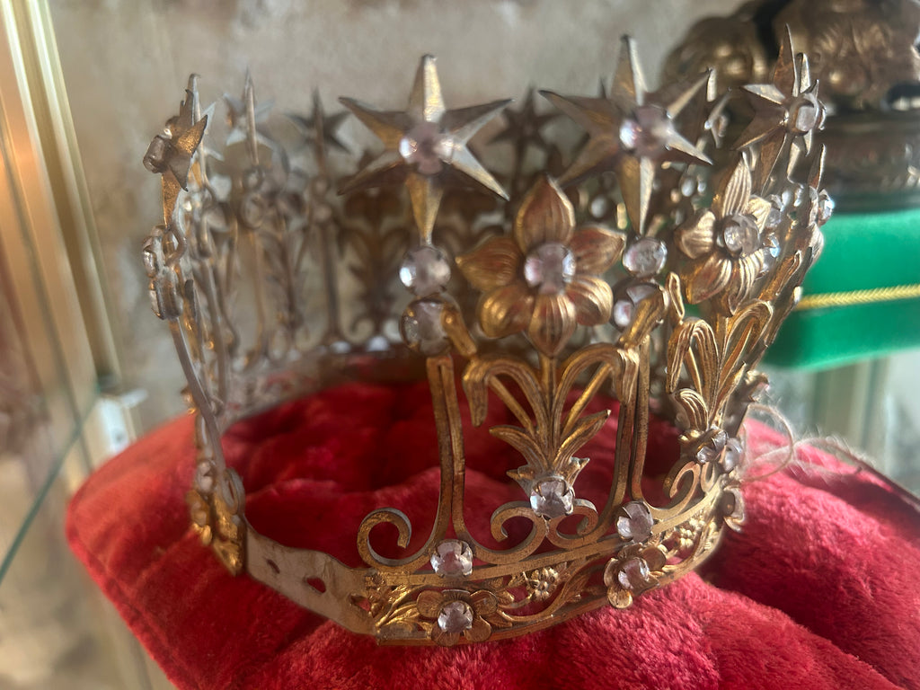 couronne vierge statuette église