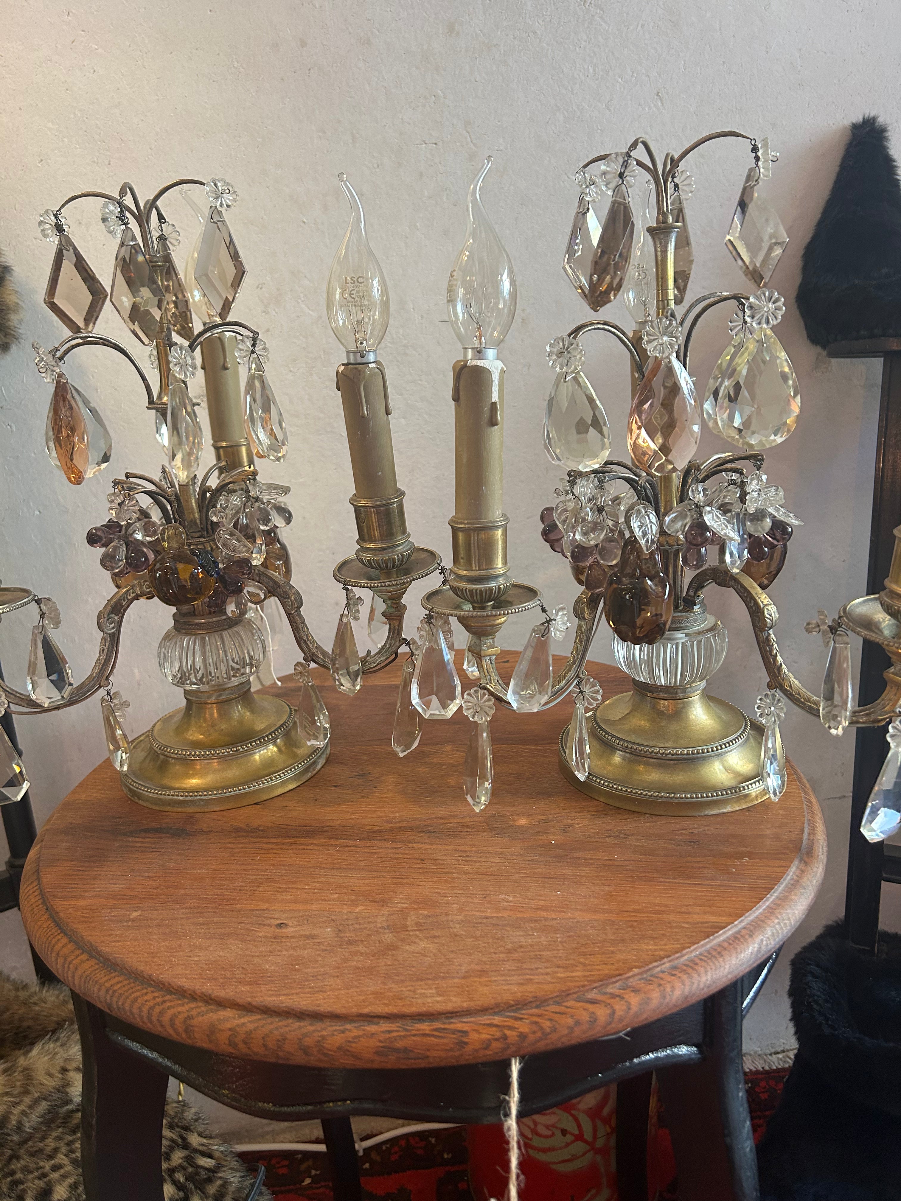 Paire de girandoles XIXe en bronze et pendeloques,