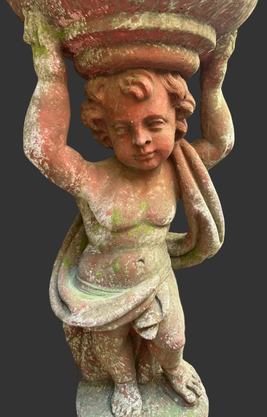 putto et vasque ancienne